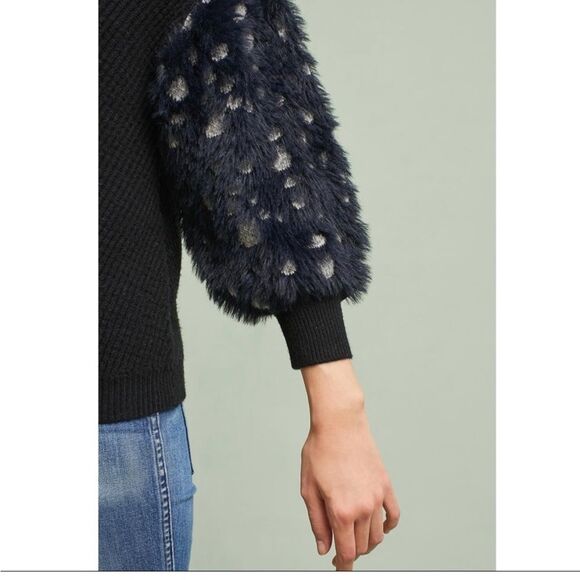 Knitted & Knotted NEW Faux Fur Sleeve Sweater Size M Black Animal Print - Picture 3 of 14